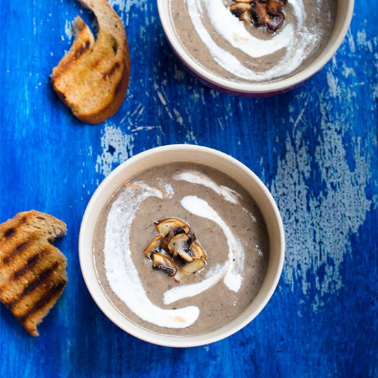 Healthy Creamy Mushroom Soup