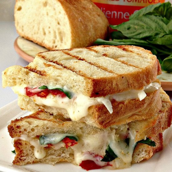 Caprese Grilled Cheese Sandwich