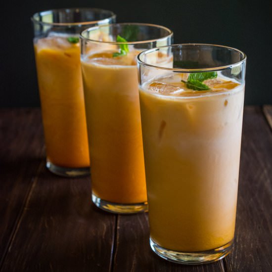 How to Make Thai Iced Tea