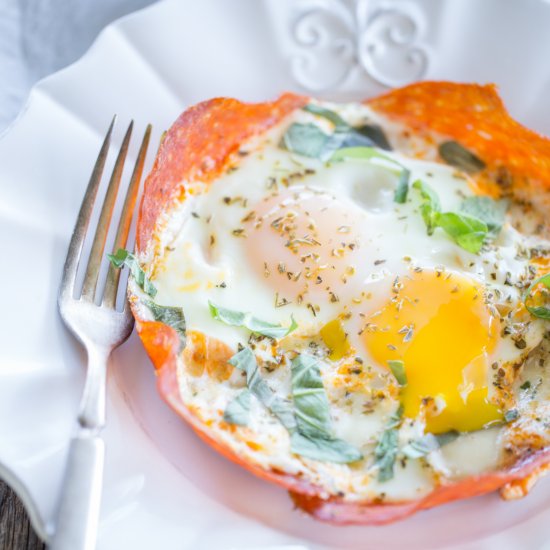 Pepperoni Pizza Skillet Baked Eggs