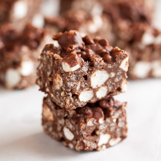 No-Bake Crispy Rocky Road Bars