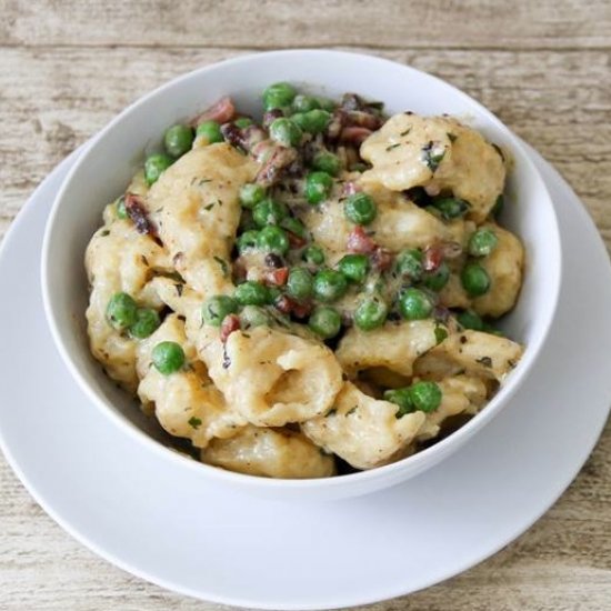 Creamy Mint and Peas Dumplings