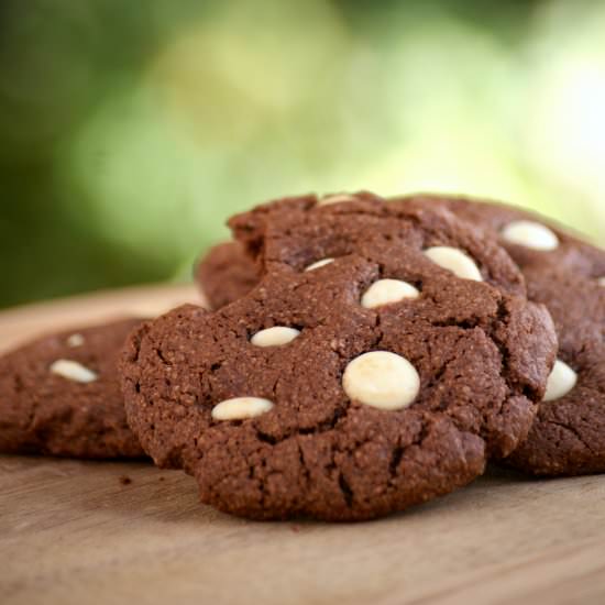 Double Chocolate Protein Cookies