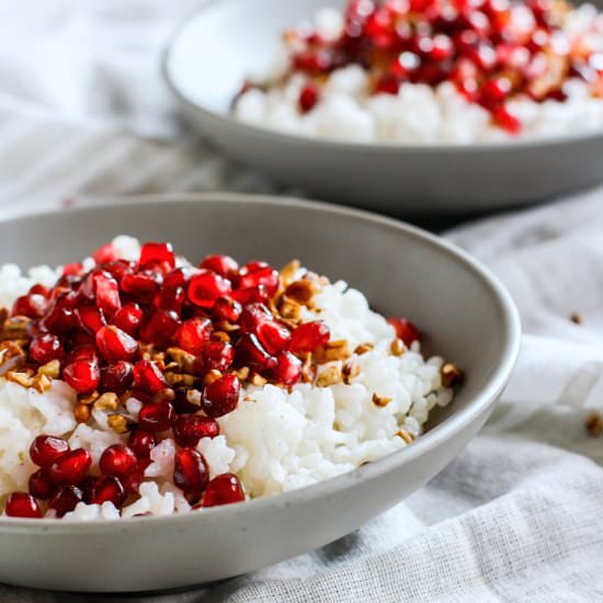 Coconut rice pomegranate porridge