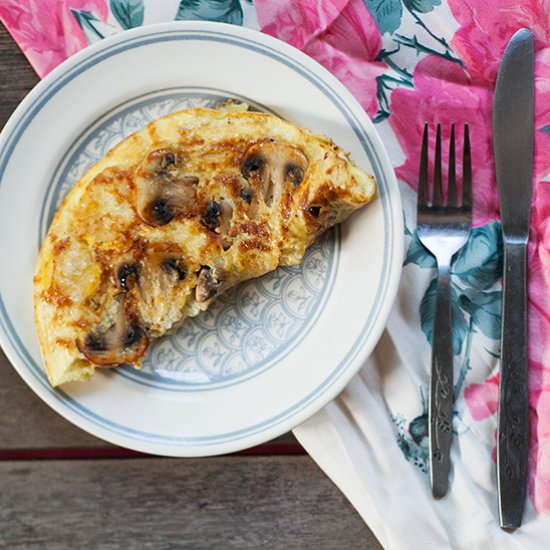 Garlic, Mushroom & Squash Omelette