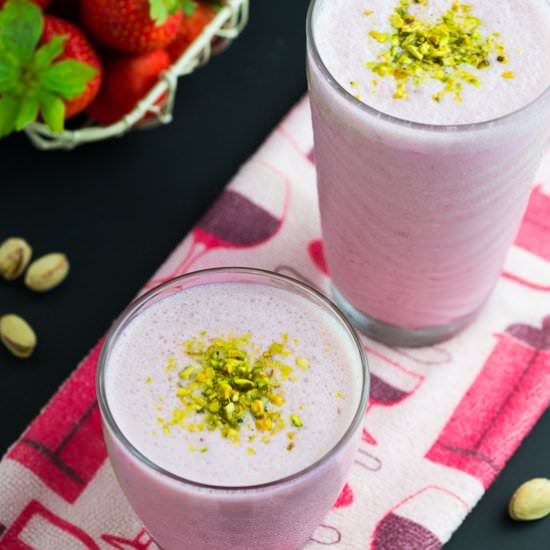 MIXED FRUIT LASSI