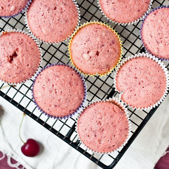 Fresh Cherry Cupcakes