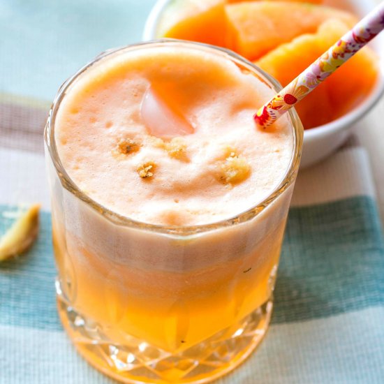 Cantaloupe Juice with Mint