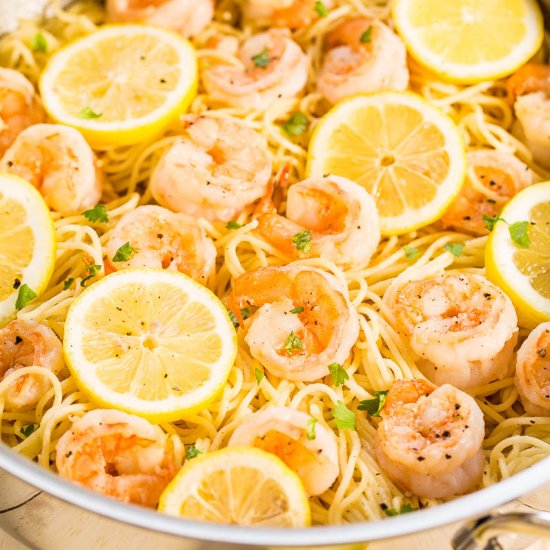 Lemon Butter Garlic Shrimp w/ Pasta