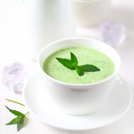 Cold zucchini soup