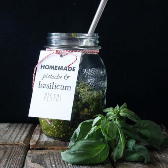 3 Secrets of Making Homemade Pesto