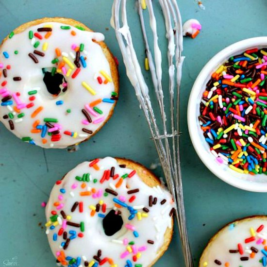 Baked Funfetti Cake Mix Donuts