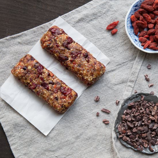 Chocolate Cherry Gogi Bars