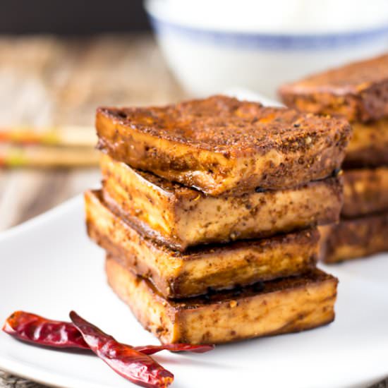 Spicy and Crispy Oven Baked Tofu