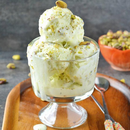 No Cook Homemade Pistachio Ice Cream