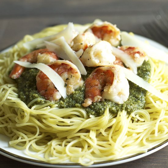 Shrimp and Pesto Pasta