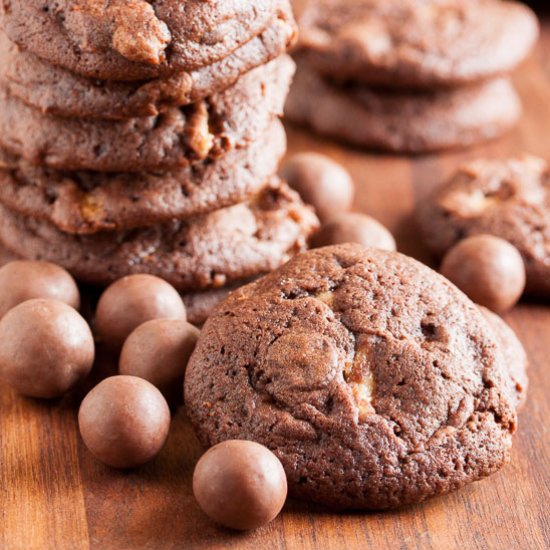 Chocolate malted whopper cookies