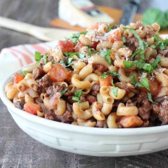 Mediterranean Lamb & Mushroom Pasta