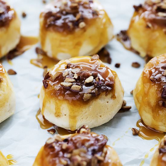 4 Ingredient Caramel Sticky Buns