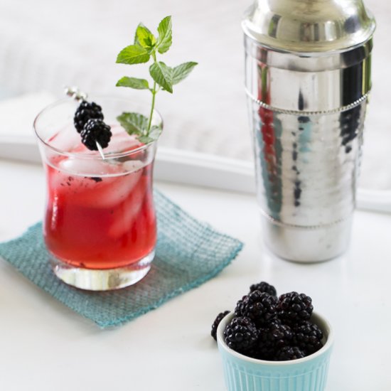 Blackberry Mint Ginger Fizz