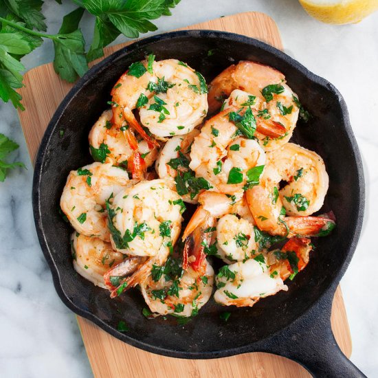 Spicy Garlic Shrimp with Lemon