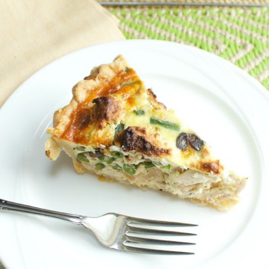 Herbed Chicken & Asparagus Quiche