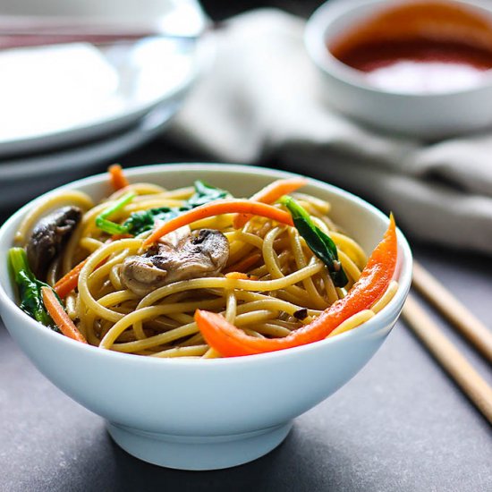 Easy Vegetable Lo Mein