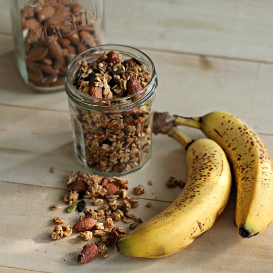 Peanut Butter and Banana Granola