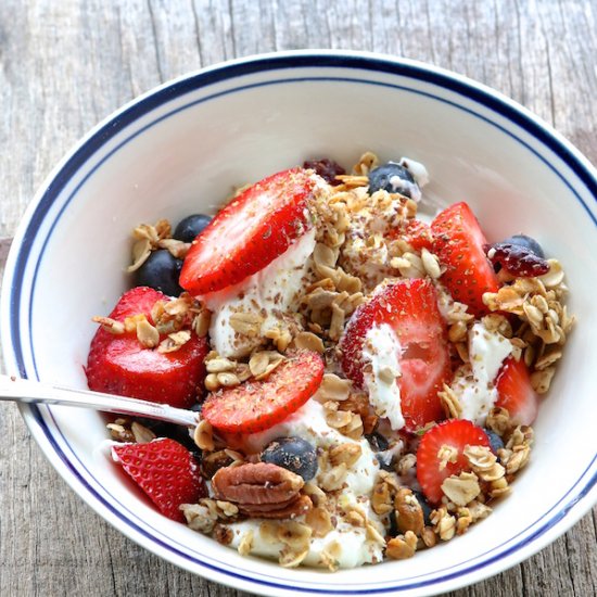 Greek Yogurt Smoothie Bowl