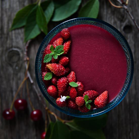 Cherry and Wild Strawberries Pudding