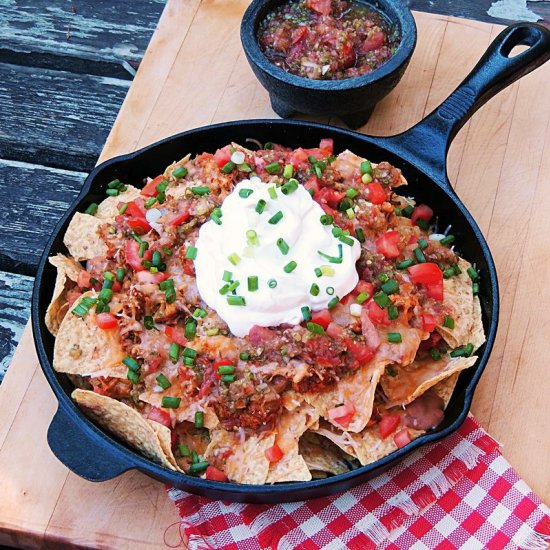 Quick and Easy Shredded Chicken Nachos