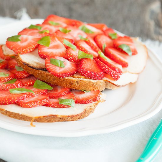 Chicken Strawberry Sandwich