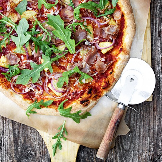 Grilled Pineapple Prosciutto Pizza