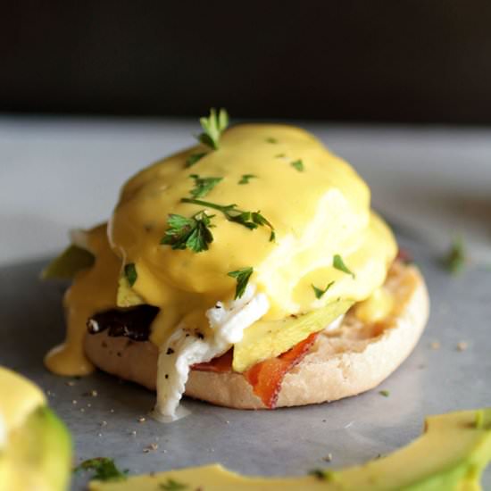 Avocado Eggs Benedict