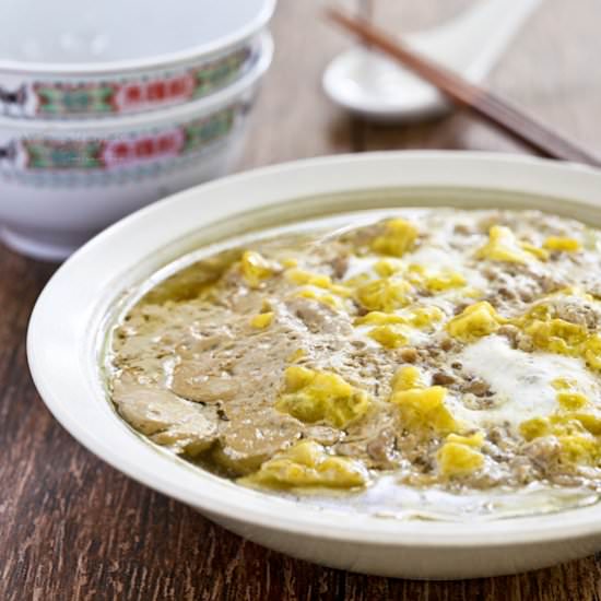 Steamed Pork with Salted Eggs