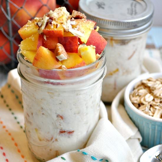 Overnight Peach Cobbler Oats