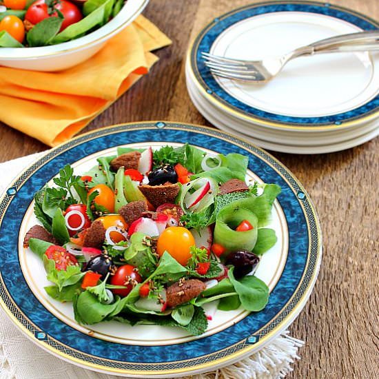 Halloumi & Za’atar Fattoush Salad