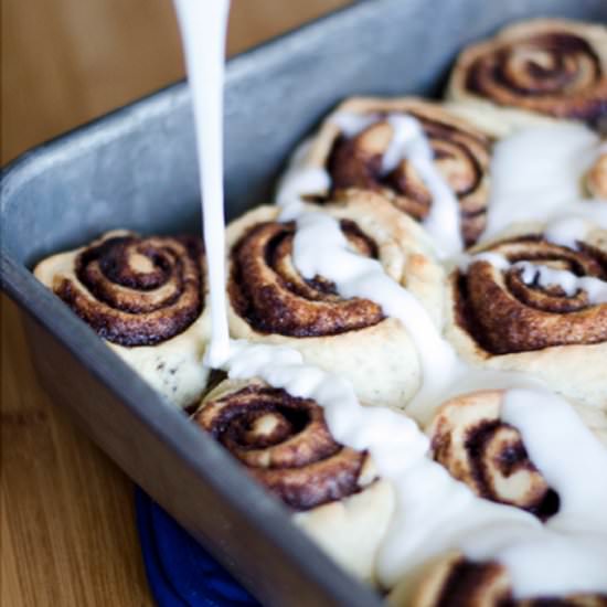 Vegan Cinnamon Rolls