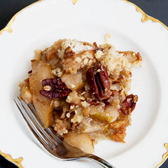 Pecan Pear Apple Crumble