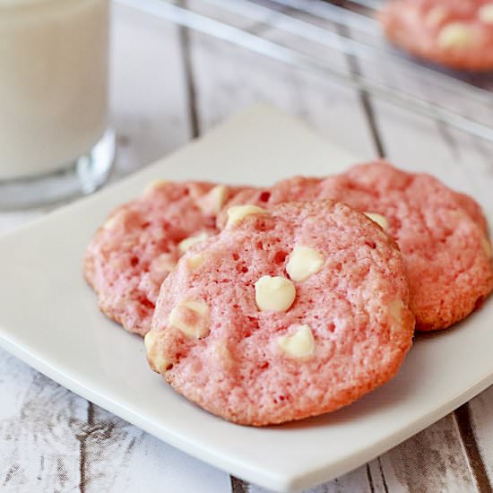 Strawberry Chocolate Chip Cookies