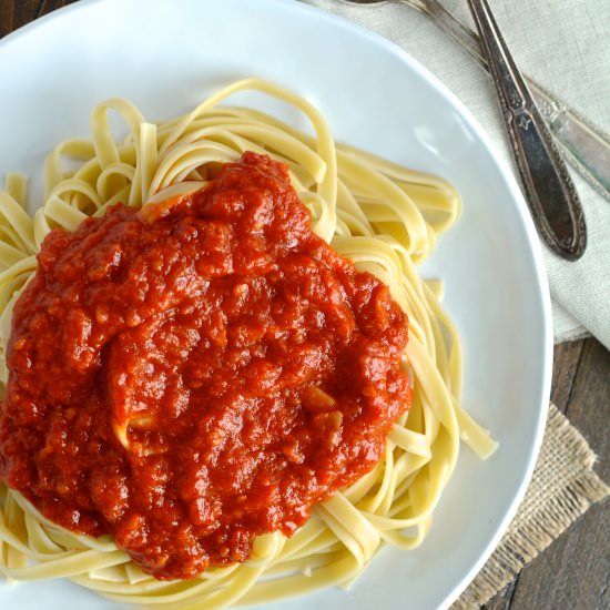 Tomato Sauce with Butter and Onions