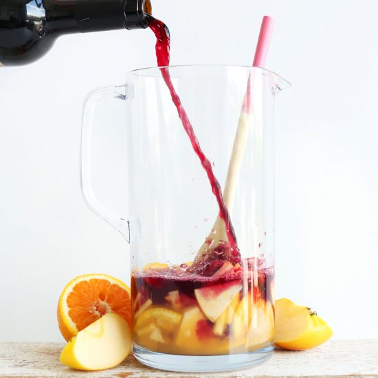 Easy Traditional Red Sangria