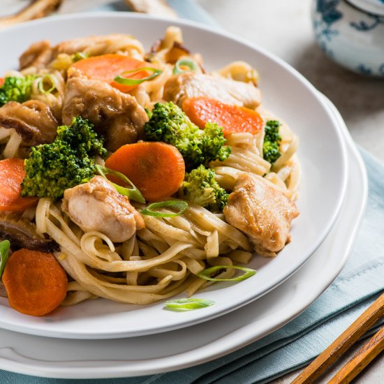 Shacha Chicken Chow Mein