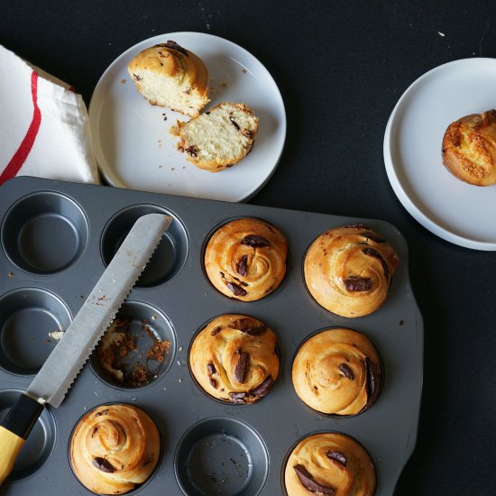 Babka 2 ways: Nutella or Coconut