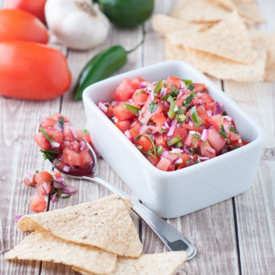 Pico de Gallo (Salsa Fresca)