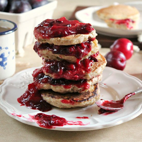 Tahini oatcakes + plum compote