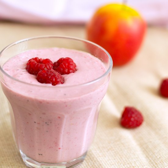 Apple Raspberry Breakfast Smoothie