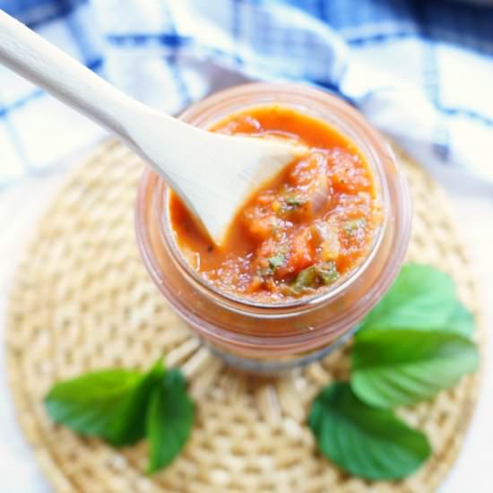 Homemade Chunky Tomato Sauce