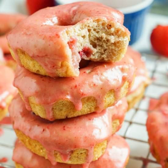 Whole Wheat Baked Strawberry Donut