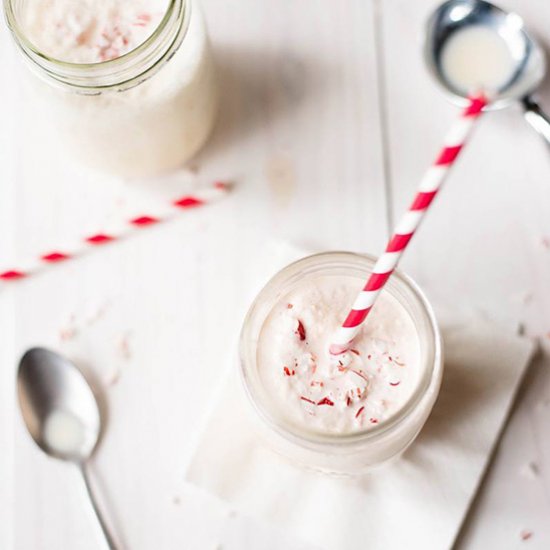 4 Ingredient Peppermint Milshake